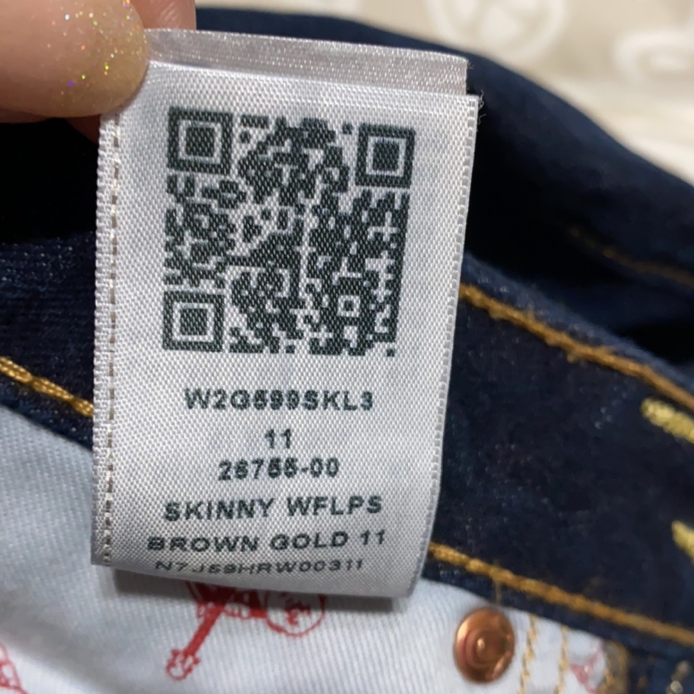 True Religion Jeans - Picture 8 of 9